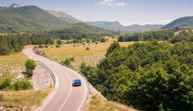 Bentley Continental GT: Όλα στον υπερθετικό