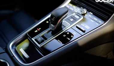 Με την Porsche Panamera 4 E-Hybrid στη λίμνη Δόξα