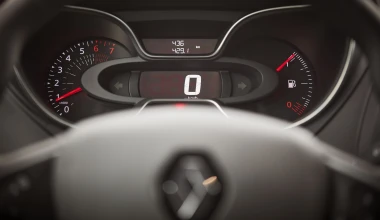 Νέο Renault CAPTUR. Το crossover που ζει κάθε στιγμή!