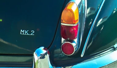 ΟΔΗΓΟΥΜΕ Jaguar Mk2: Υλικό αυτοκρατορίας


