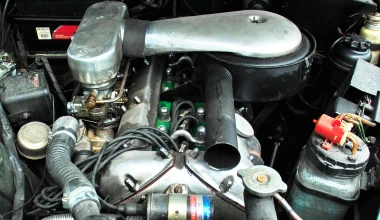 ΟΔΗΓΟΥΜΕ Jaguar Mk2: Υλικό αυτοκρατορίας


