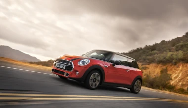 Ανανέωση για το τρίθυρο, το πεντάθυρο και το cabrio ΜΙΝΙ (vid)