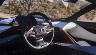 Το μεγάλο crossover της Lexus 