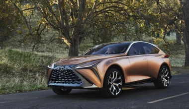 Το μεγάλο crossover της Lexus 