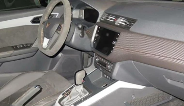 To νέο λογότυπο CUPRA επάνω στο νέο Ibiza