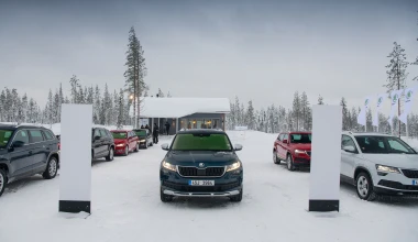 Παιχνίδια στο χιόνι με τα τετρακίνητα Skoda (vid)