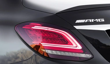 Ακόμη πιο ισχυρή η σπορ Mercedes-Benz C-Class