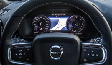 ΟΔΗΓΟΥΜΕ στην Ελλάδα το νέο Volvo XC40