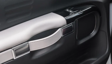 ΟΔΗΓΟΥΜΕ στην Ελλάδα το νέο Citroen C4 Cactus