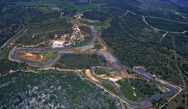 ΠΡΩΤΗ ΟΔΗΓΗΣΗ: VW GTI Performance Days