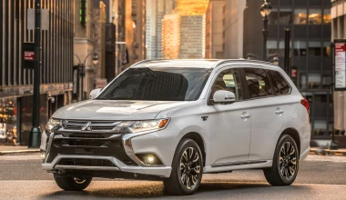 Νέο Mitsubishi Outlander PHEV (vid)