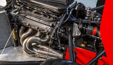 O Ecclestone αγοράζει το νικητήριο μονοθέσιο του Ayrton Senna
