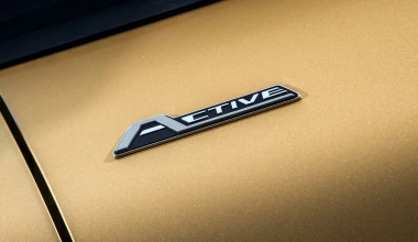 ΠΡΩΤΗ ΟΔΗΓΗΣΗ: Ford Fiesta ST και Fiesta Active