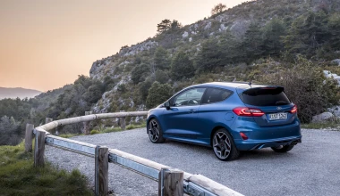 ΠΡΩΤΗ ΟΔΗΓΗΣΗ: Ford Fiesta ST και Fiesta Active