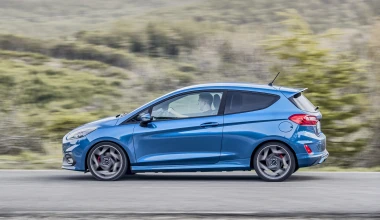 ΠΡΩΤΗ ΟΔΗΓΗΣΗ: Ford Fiesta ST και Fiesta Active