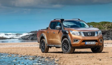 Το πιο σκληροτράχηλο Nissan Navara σώζει τον πλανήτη! (vid)