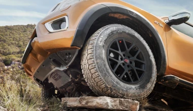 Το πιο σκληροτράχηλο Nissan Navara σώζει τον πλανήτη! (vid)