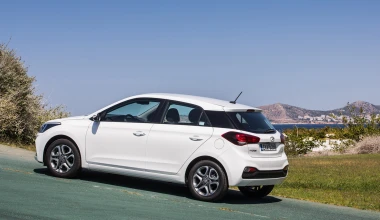 ΠΡΩΤΗ ΟΔΗΓΗΣΗ: Hyundai Kona και i20