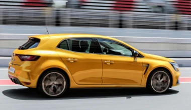 Νέο Renault Megane RS Trophy με 300 ίππους
