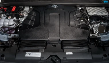 ΟΔΗΓΟΥΜΕ το νέο Volkswagen Touareg στην Ελλάδα