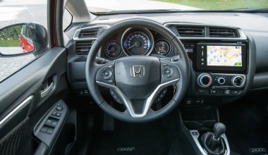 ΟΔΗΓΟΥΜΕ στην Ελλάδα το νέο Honda Jazz 1.5 i-VTEC 130 PS