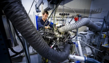 Opel - νέα οικογένεια κινητήρων & κιβωτίων 