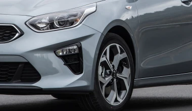 ΟΔΗΓΟΥΜΕ στην Ελλάδα το νέο Kia Ceed