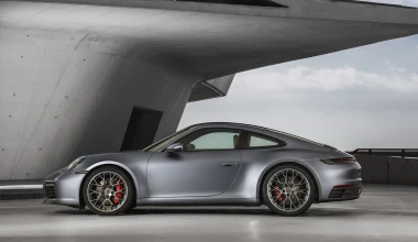 Νέα Porsche 911 (video)