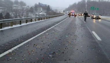 6 περίεργα πράγματα που έπεσαν στη μέση του δρόμου