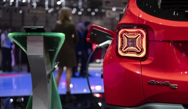 Υβριδικά Jeep με τον 1.3 turbo και ηλεκτρικό μοτέρ