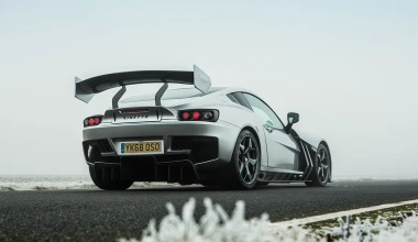 O «καρχαρίας» της Ginetta βγαίνει στην άσφαλτο