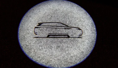 ΟΔΗΓΟΥΜΕ το νέο Range Rover Evoque στην Ελλάδα