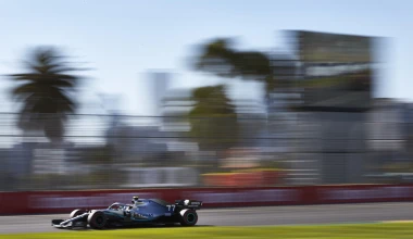 GP Αυστραλίας: Ταχύτερες οι Mercedes στις ελεύθερες δοκιμές της Παρασκευής
