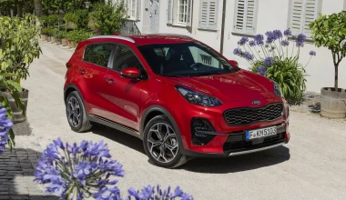 ΝΕΟ KIA SPORTAGE. ΞΕΧΩΡΙΖΕΙ.