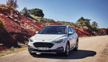 FORD FOCUS ACTIVE. Αυθόρμητα περιπετειώδες Crossover