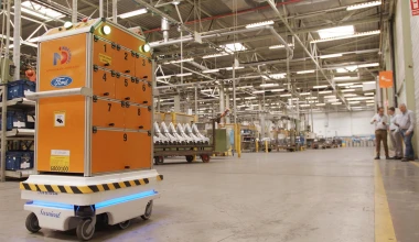 Ford: Ένα ρομπότ κάνει τη ζωή των εργαζομένων ευκολότερη