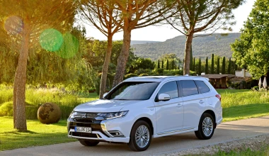 MITSUBISHI OUTLANDER PHEV. To Electric-Hybrid SUV