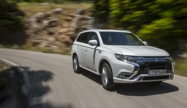 Οδηγούμε στην Ελλάδα το plug-in υβριδικό Mitsubishi Outlander