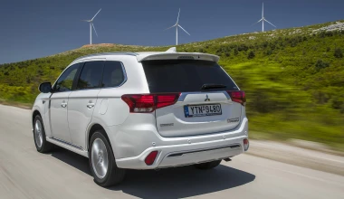 Οδηγούμε στην Ελλάδα το plug-in υβριδικό Mitsubishi Outlander