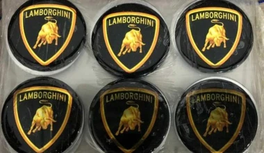 “Λουκέτο” σε εργοστάσιο στη Βραζιλία με μαϊμού Lamborghini και Ferrari