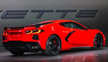 Η πρώτη κεντρομήχανη Corvette! (vid)