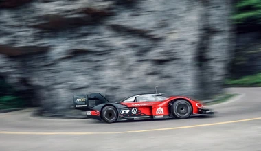 Αποστολή επετεύχθη: Ρεκόρ για το Volkswagen ID.R στο βουνό Tianmen (video)