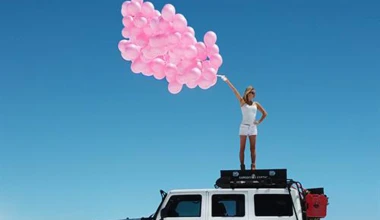 Γυρνώντας τον κόσμο με ένα Jeep Wrangler