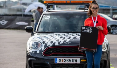 Τα MINI John Cooper Works στην πίστα των Μεγάρων