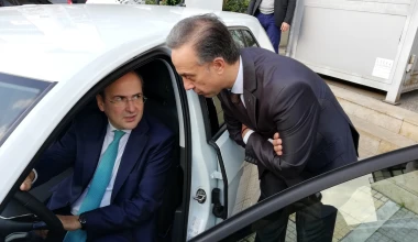 Τα πρώτα ηλεκτρικά αυτοκίνητα για το Υπουργείο Περιβάλλοντος και Ενέργειας