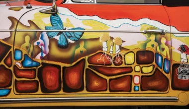 Θρυλικό αυτοκίνητο, θρυλική ιδιοκτήτρια!