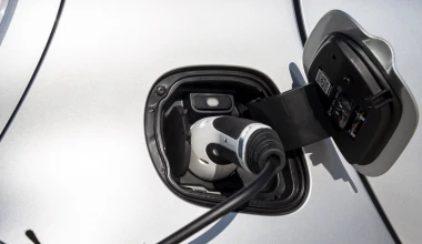 Οδηγούμε τα νέα ηλεκτρικά smart EQ