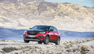 Οδηγούμε το Opel Grandland X Hybrid4 - Ορόσημο