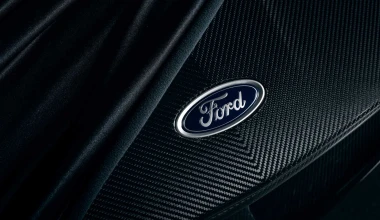 Δύο νέες εκδόσεις για το Ford GT