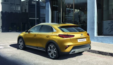 NEO KIA XCEED. 3 πρόσωπα - 1 αυτοκίνητο!